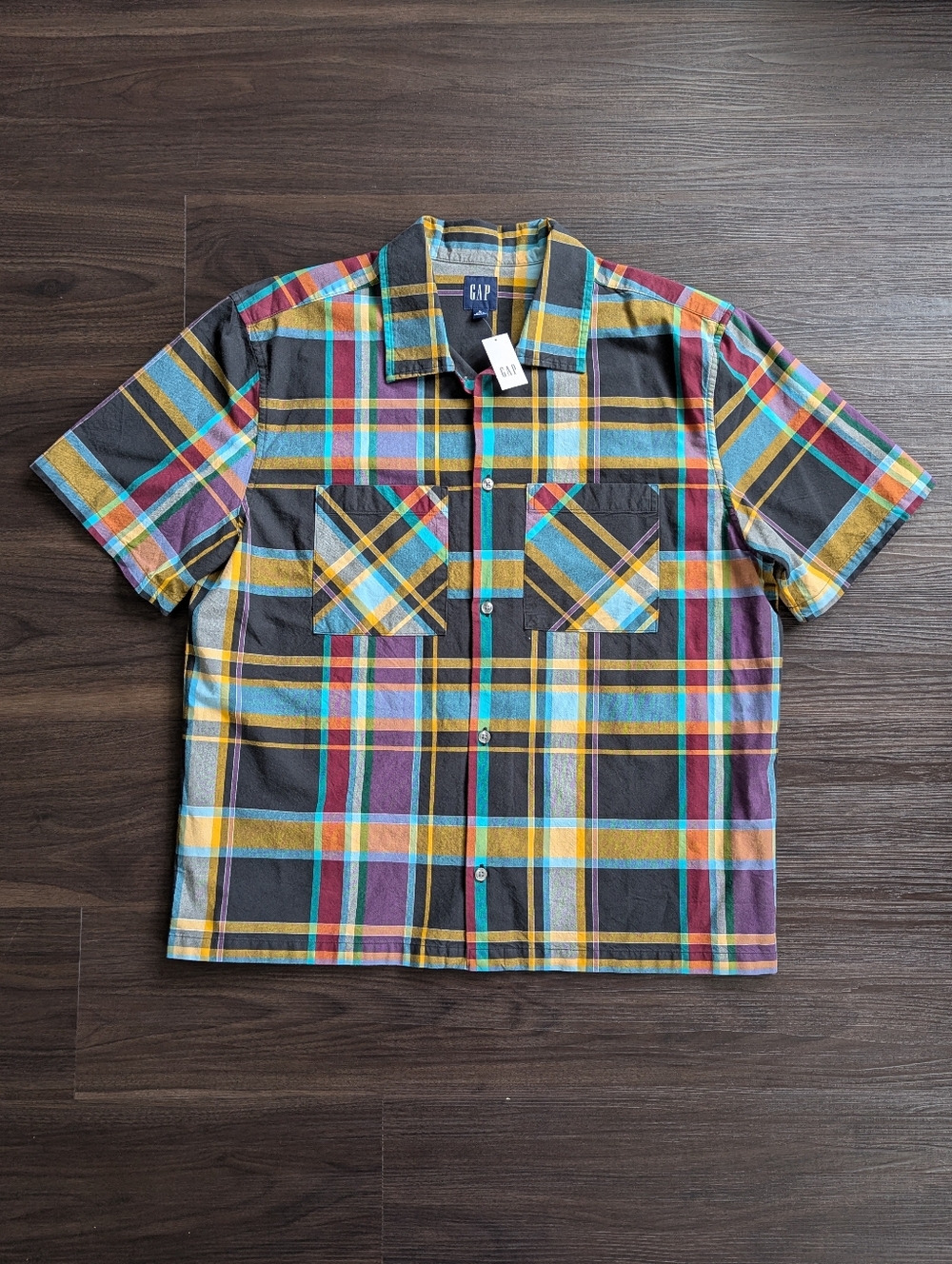 NWT GAP Men’s Multi-Color Plaid Short Sleeve Cotton Button Down Boxy 90s Style L